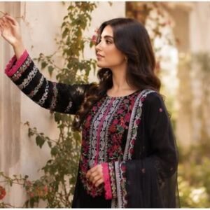 Luxury Embroided Micro Velvet 3-Piece Suit - Image 10